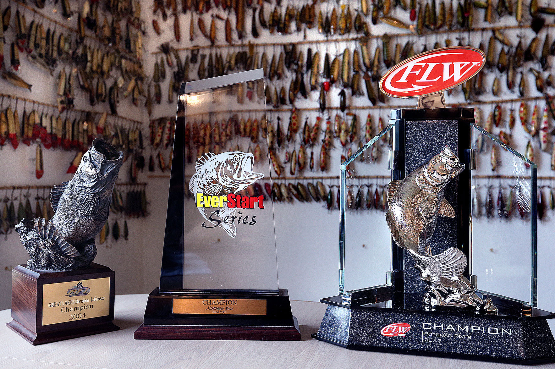 Pro bass fishing: Tom Monsoor captures prestigious FLW Tour event